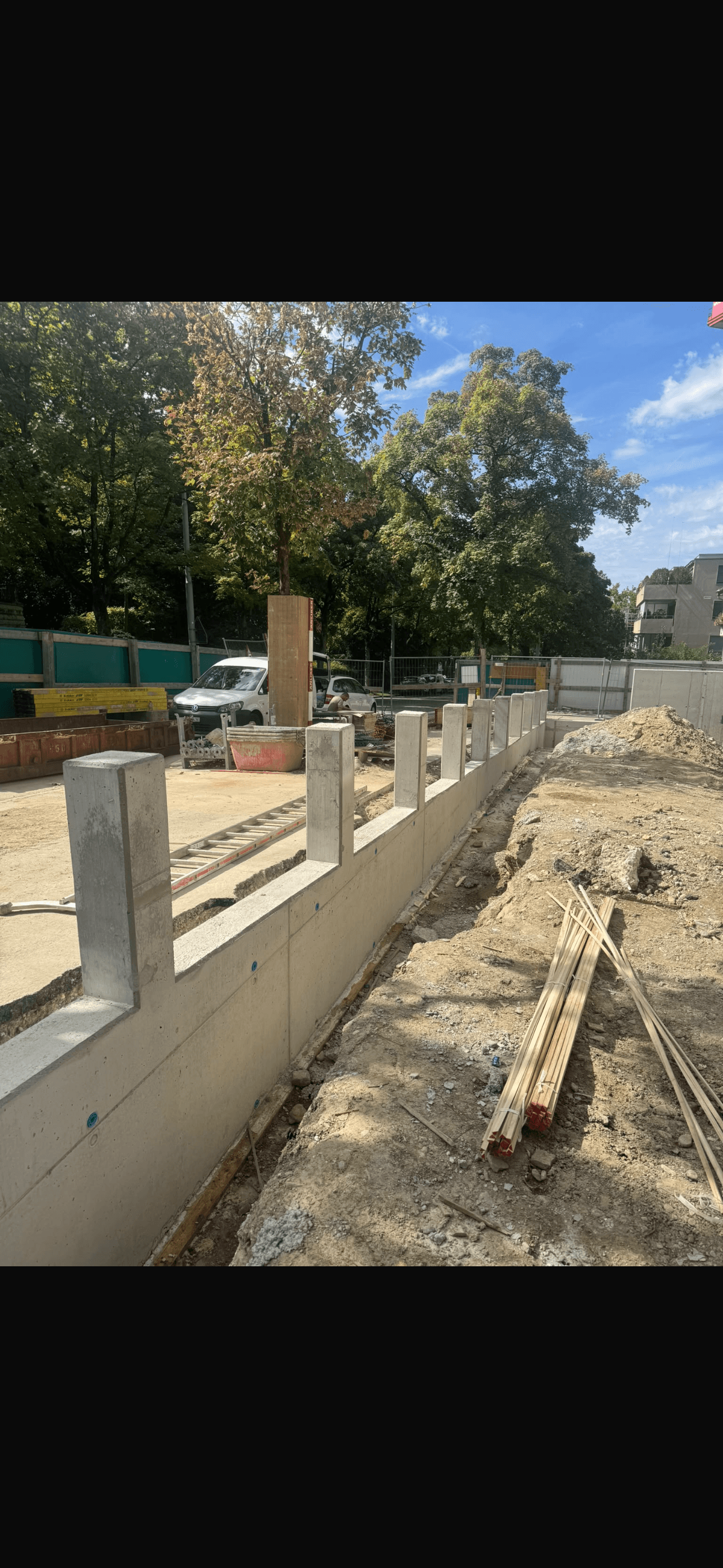 Stützmauer & Fundamente